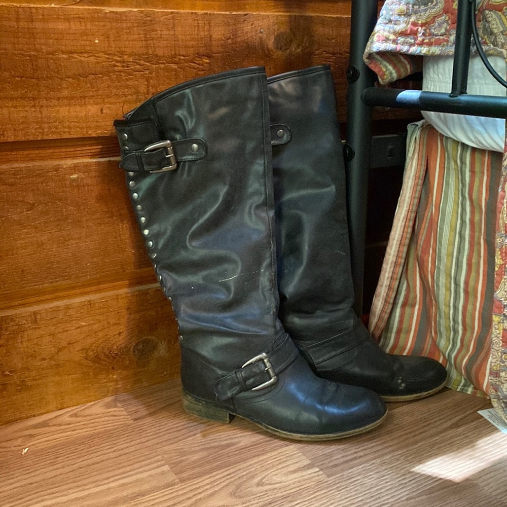 Madden Girl Cactuss Zip Up Riding Boots, size 7, Dark Grey